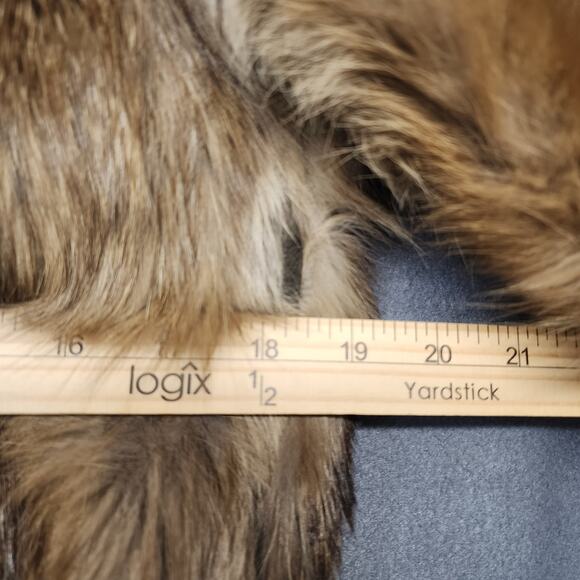 Vintage Womens Fur Coat Small Byrons Akron *FLAWS - Picture 5 of 16